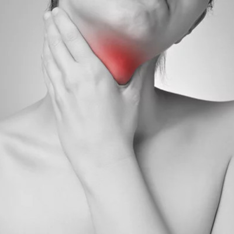 Ehem, ehem! 8 Ways to Keep Your Throat Healthy